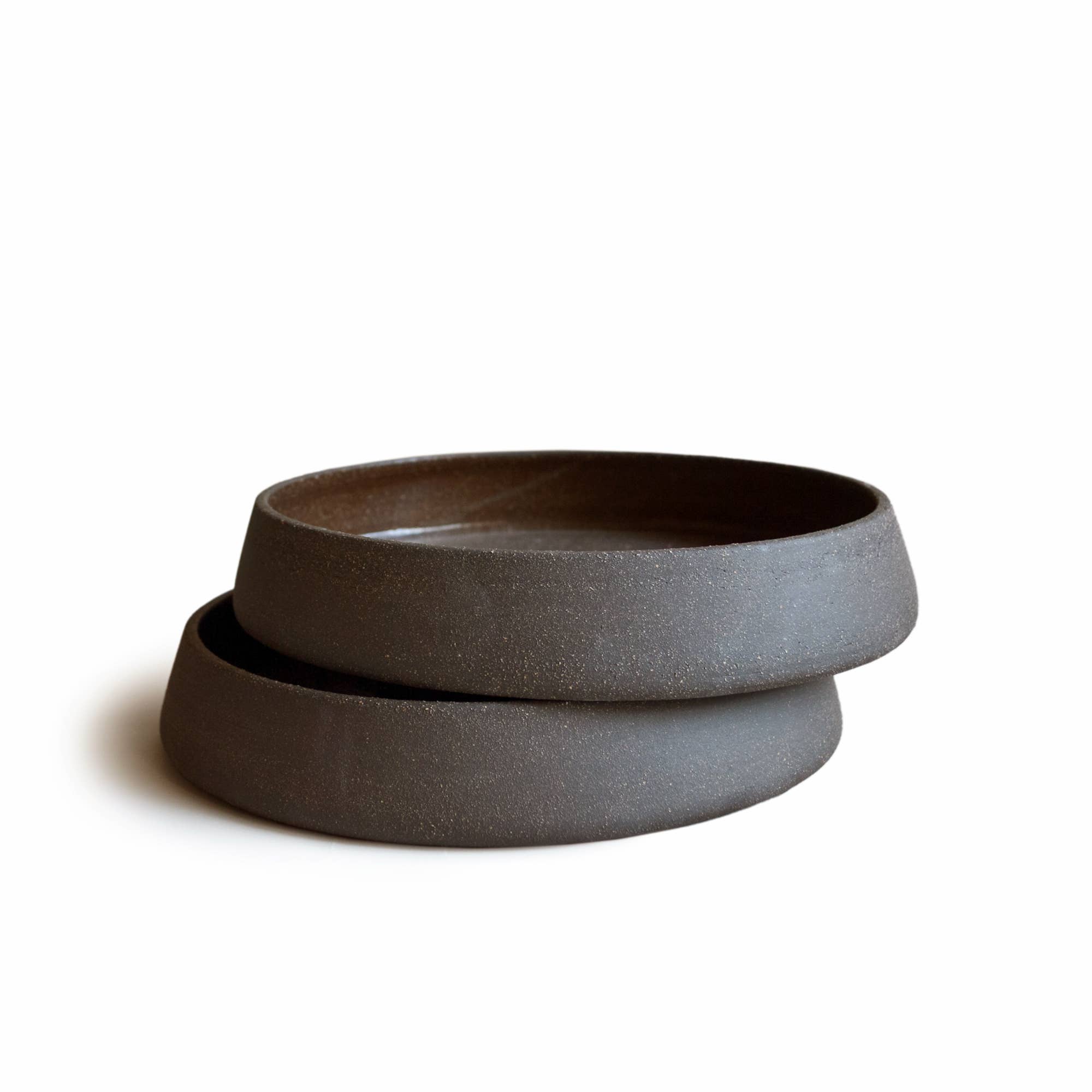 Stoneware Dinner Plates with High Sides  "PUMPERNICKEL"